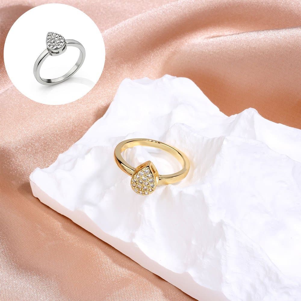 Anel Femenino Folheado a Platina Gota Zircônia Cravejada Anel Solitario
