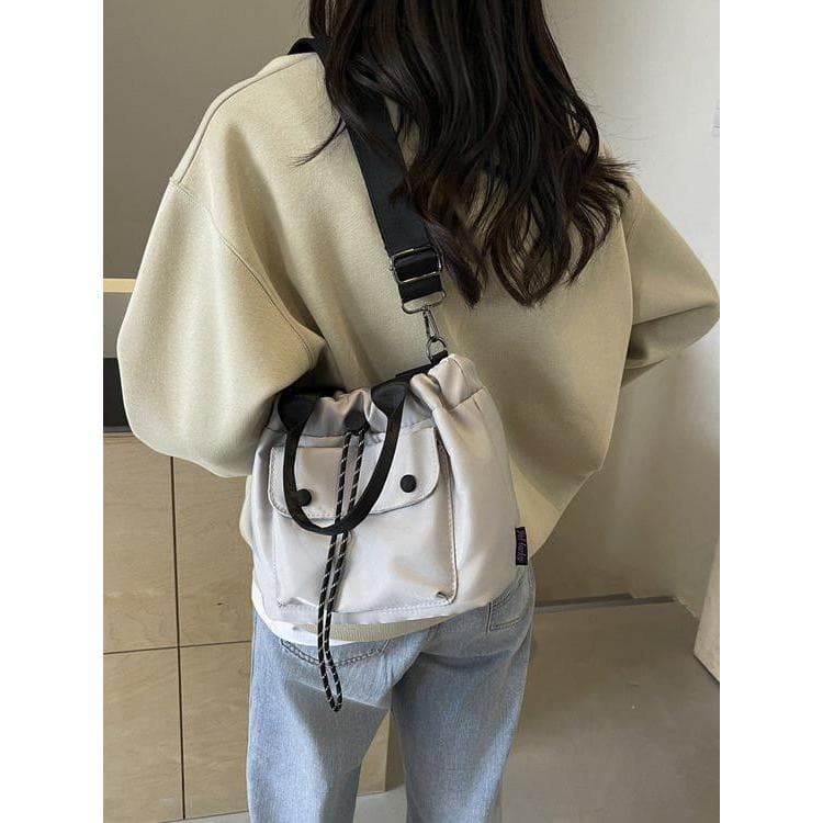 Bolsa Tote de pano de náilon bolsa feminina 2026 novo estilo na moda grande capacidade Commuter bolsa All-Match Casual o