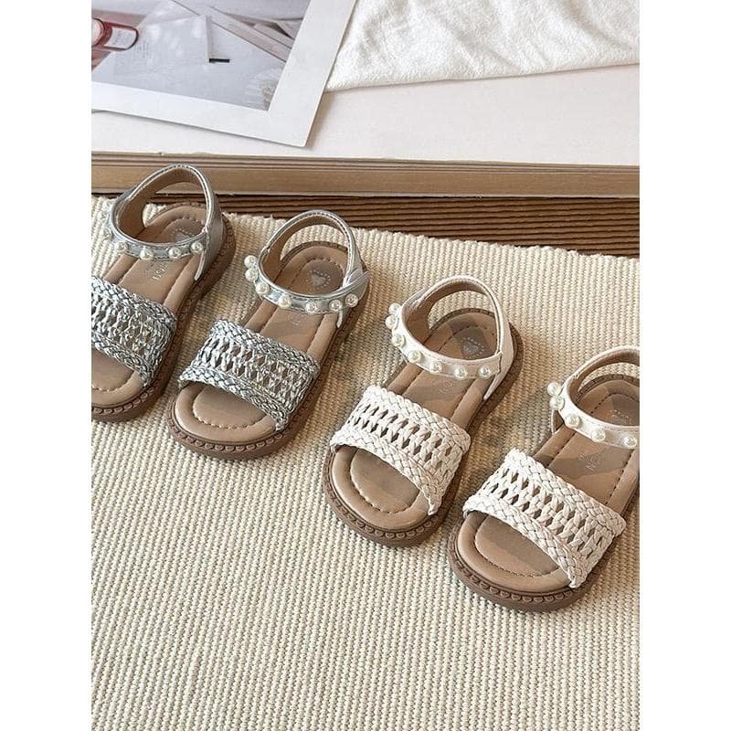 Meninas de malha 2026 verão novo estilo crianças malha princesa sapatos médio pequenas crianças férias à beira-mar sandá