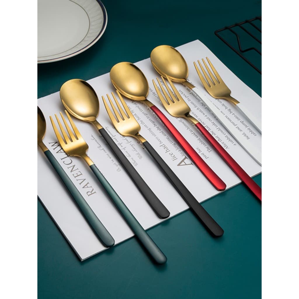 Colher de aço inoxidável conjunto garfo utensílios de mesa domésticos colher de jantar dedicada bebê crianças comendo co