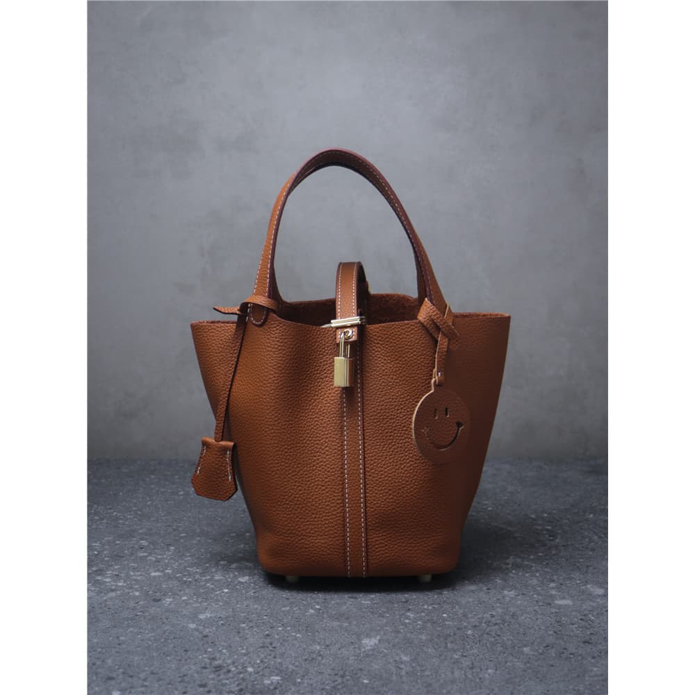 23 novo estilo bolsa cesta de vegetais bolsa feminina bolsa de couro genuíno mãe saco TOGO grão bolsa de couro High-End