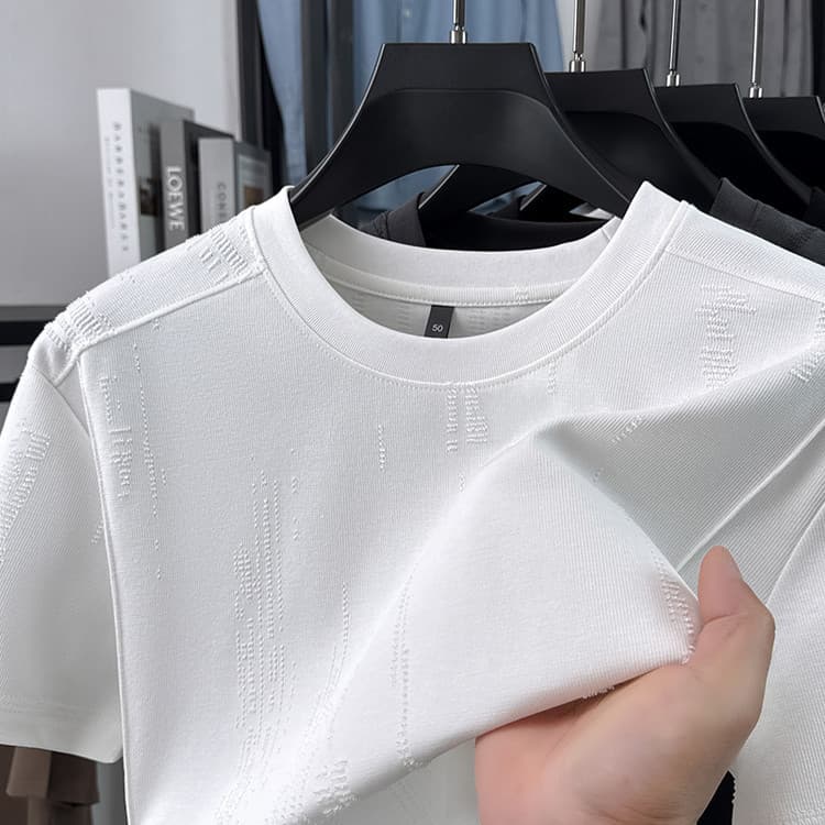 2026 verão novo estilo moda masculina de manga curta camiseta de meia-idade juventude Casual respirável Latte rosqueado