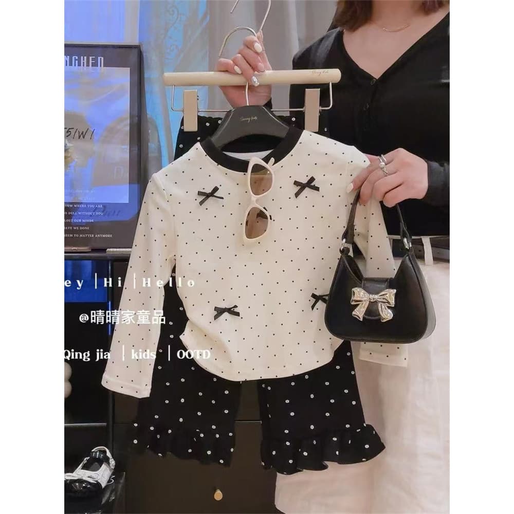 Menina Polka Dot camiseta roupas de primavera 2025 novo estilo bebê menina arco moda moda manga comprida camisa de fundo