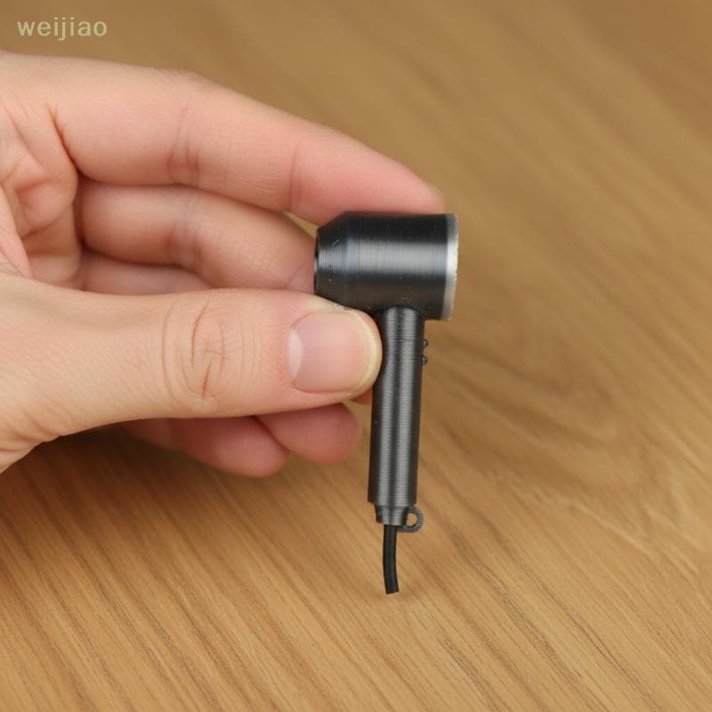 [WEI] 1/12 Casa De Bonecas Em Miniatura Montada Na Parede Modelo De Secador De Cabelo Micro Ornamento Realista Para Deco