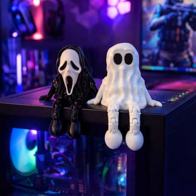 Kit 2 bonecos Fantasminha e Ghostface Decoração Alta Qualidade Setup Gamer Quarto Bonecos