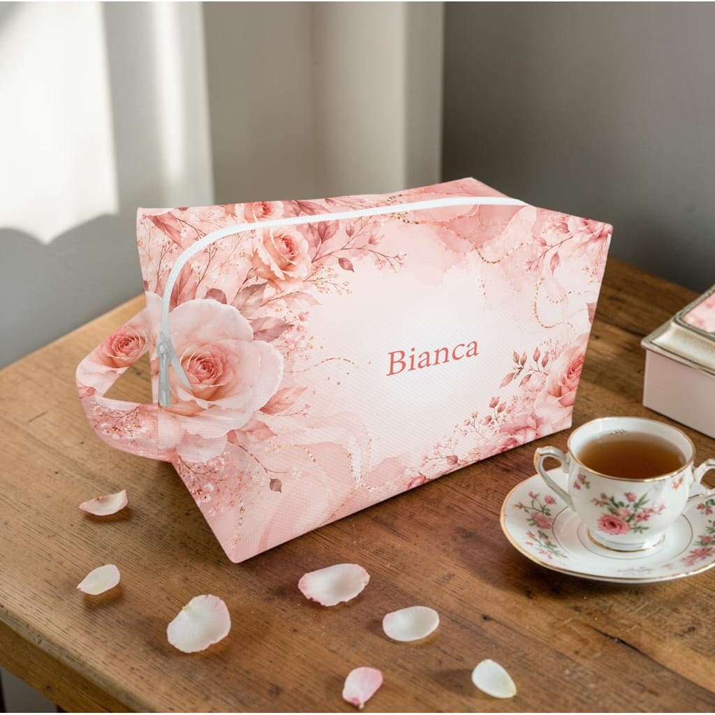 Necessaire Feminina Personalizada Com Nome Floral Rosa Delicada Porta Maquiagem Bolsa Elegante Chic