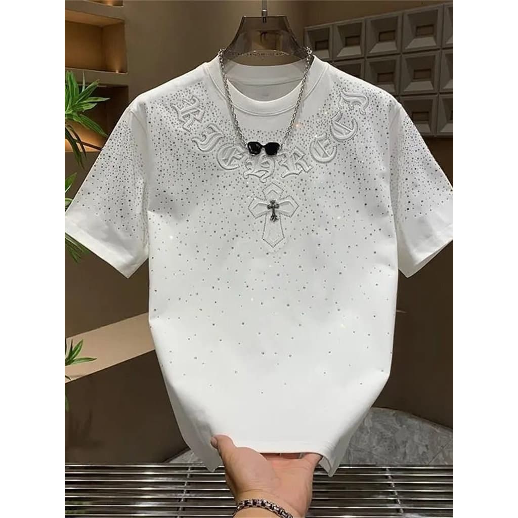 Luz de luxo moda quente diamante manga curta camiseta masculina verão único fino ajuste em torno do pescoço meia manga e