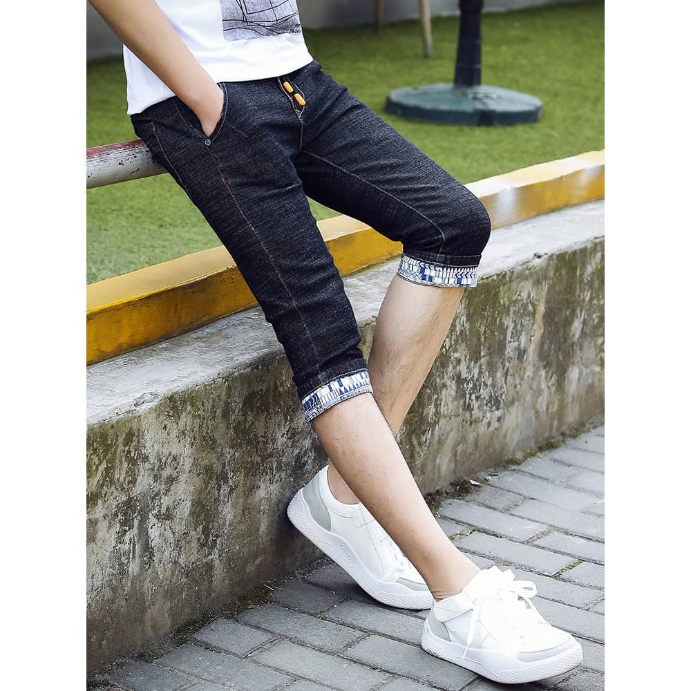 2026 novo estilo calças cortadas Shorts jeans masculinos verão estilo fino cinco pontos seis pontos 7 pontos calças magr