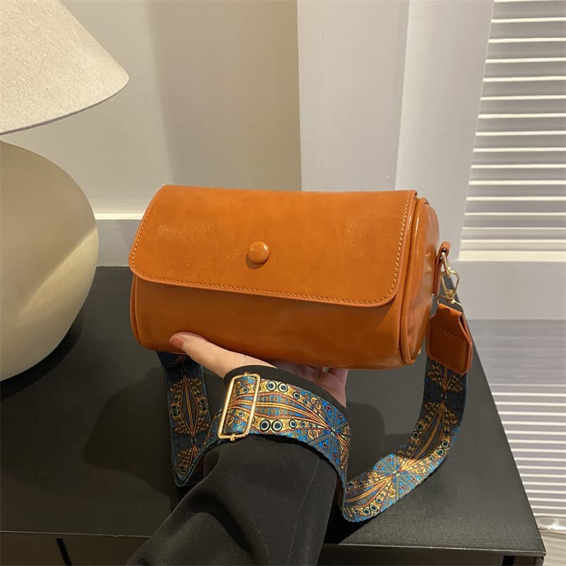 Venda quente All-match este ano Popular couro macio pequeno saco senhoras 2024 novo estilo High-End textura nicho ombro