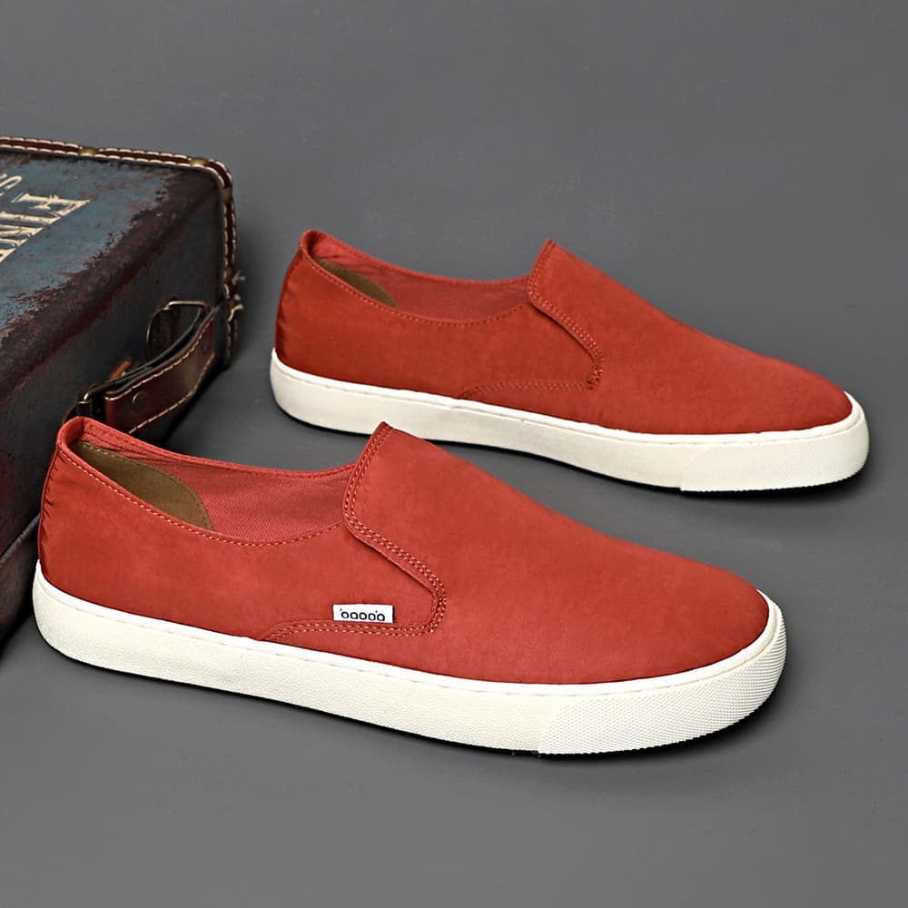 2026 vermelho deslizamento-em sapatos masculinos verão respirável sapatos de lona mocassins preguiçosos sola macia All-M