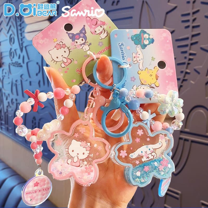 [Estoque pronto] Genuíno Sanrio Family Sakura em saco de óleo enfeites chaveiro de carro pingente de Glitter japonês bon