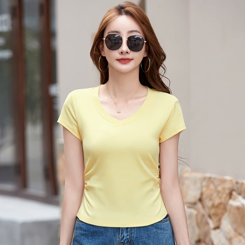 503 com decote em V camiseta de manga curta feminina verão 2025 novo estilo magro-ajuste camisa de fundo quente menina D