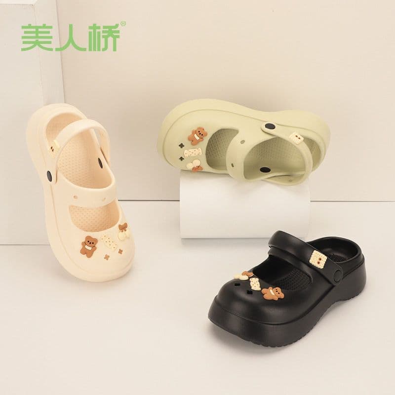 Beleza ponte buraco sapatos meninas exterior usar verão enfermeira sandálias de sola grossa de uma peça aumentando Anti-