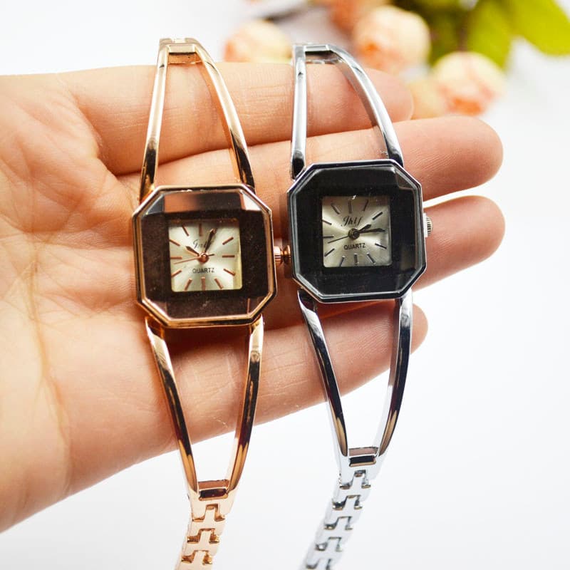 Versão coreana moda pequenas senhoras relógio de pulso strass simples cravejado de diamantes relógio feminino na moda es