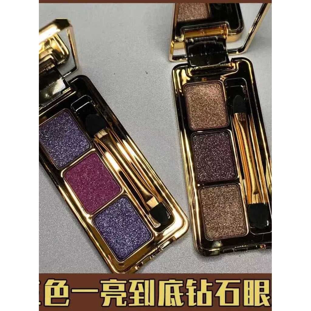 Winnie the Pooh Sombra de três cores com diamante brilhante e cor terra brilhante paleta de sombras de batata picada
