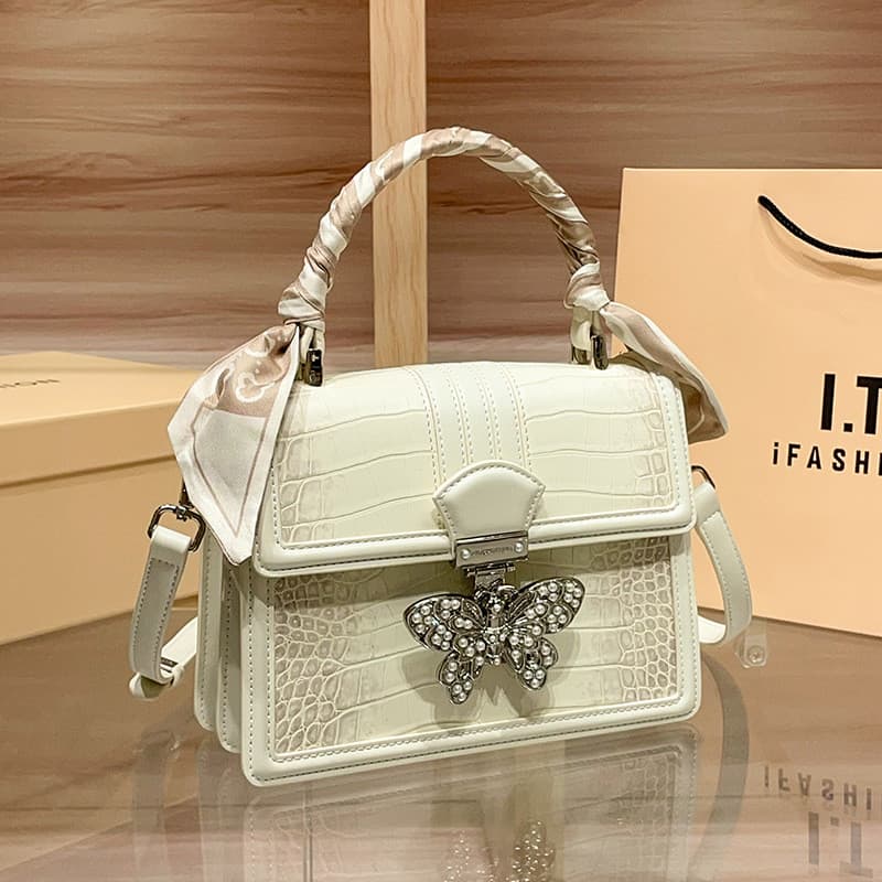 Hong Kong bolsa feminina de couro genuíno 2026 primavera novo estilo europeu americano Retro tendência crocodilo padrão