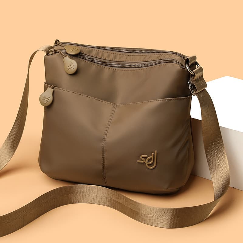 Simples grande capacidade novo estilo bolsa de ombro senhoras leve náilon Casual mãe saco moda simples grande capacidade