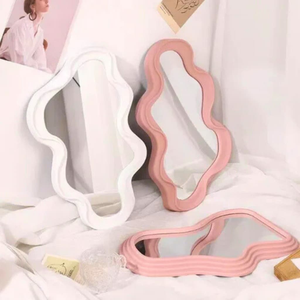 Espelho Orgânico de Parede com Moldura Pinterest