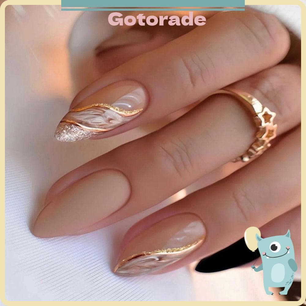 GOTORADECO Unhas Postiças , Nials Falsos Franceses De Amêndoa Longa , Linhas Douradas Simples , Prensa De Cor Verde Em F
