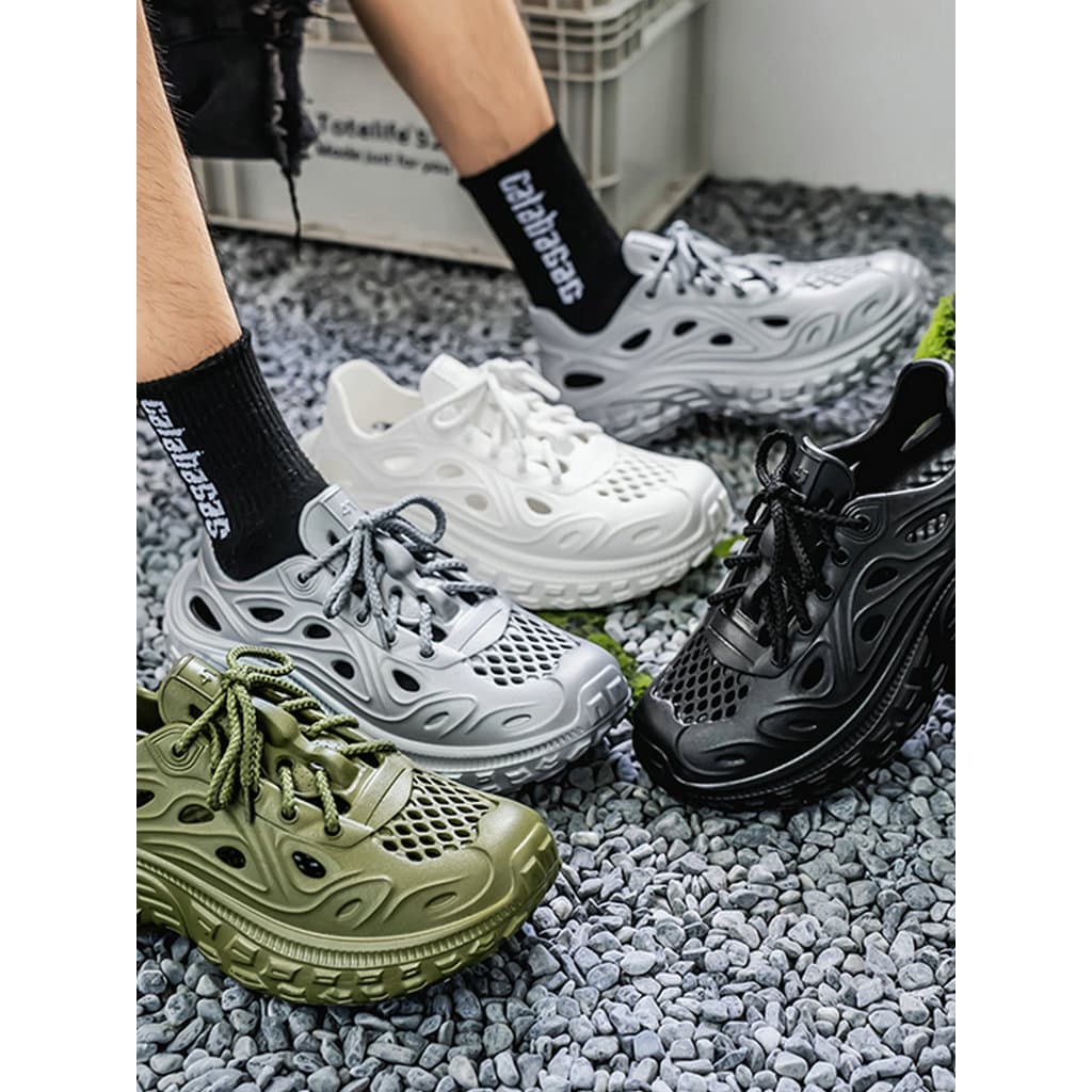 Buraco sapatos masculinos pisando na merda de sola grossa aumentando Paris venda quente nicho pai sapatos sandálias de s