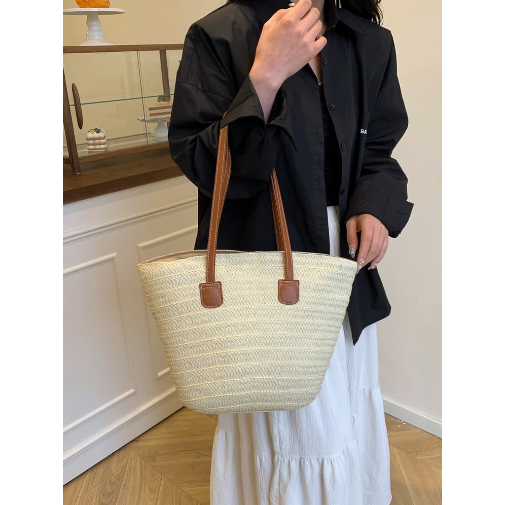 2026 novo estilo bolsa de palha de grande capacidade nicho feminino estilo férias bolsa de praia tecido bolsa de ombro