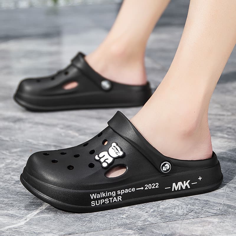 Buraco sapatos masculinos verão sandálias pretas exterior usar antiderrapante sola macia toe-coberto chinelos masculino