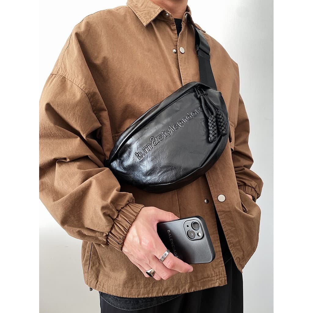 Street Wear bolsa de peito de couro masculina única carta tridimensional saco do mensageiro à prova dwaterproof água sac