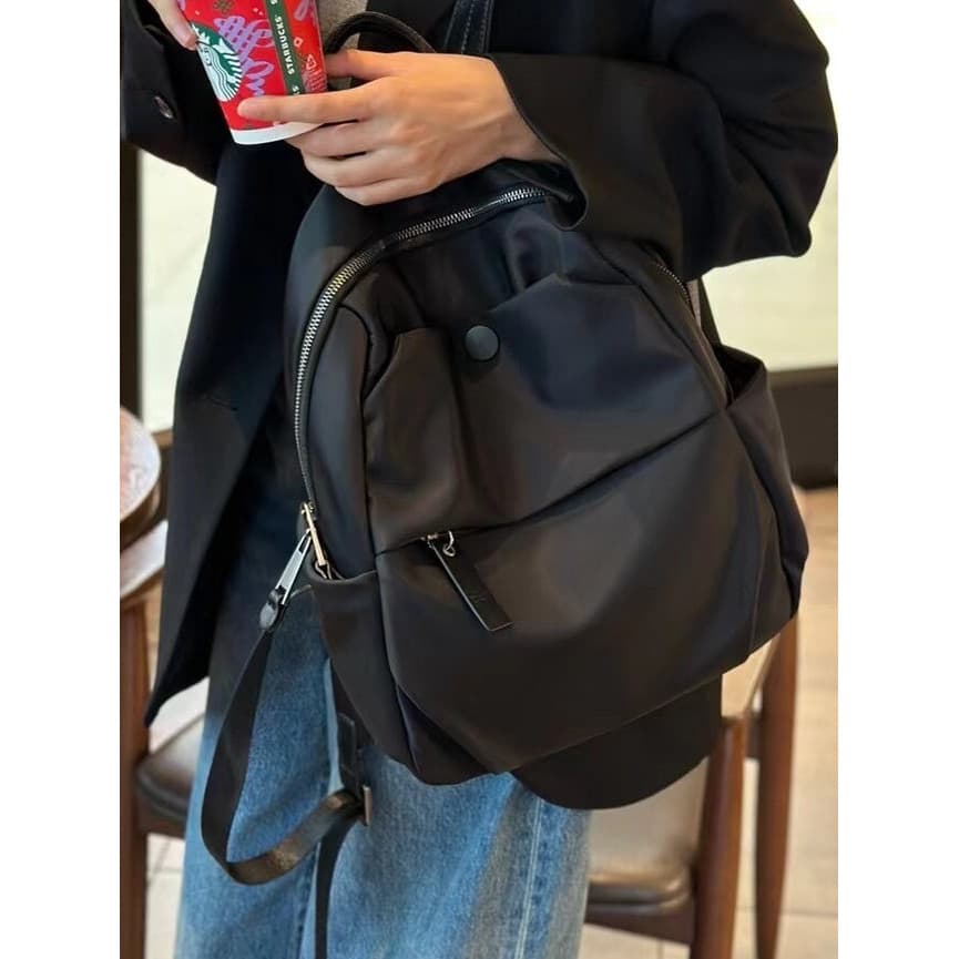 Mochila feminina 2025 novo estilo moda leve grande capacidade saco de escola Oxford pano náilon mochila de viagem Commut