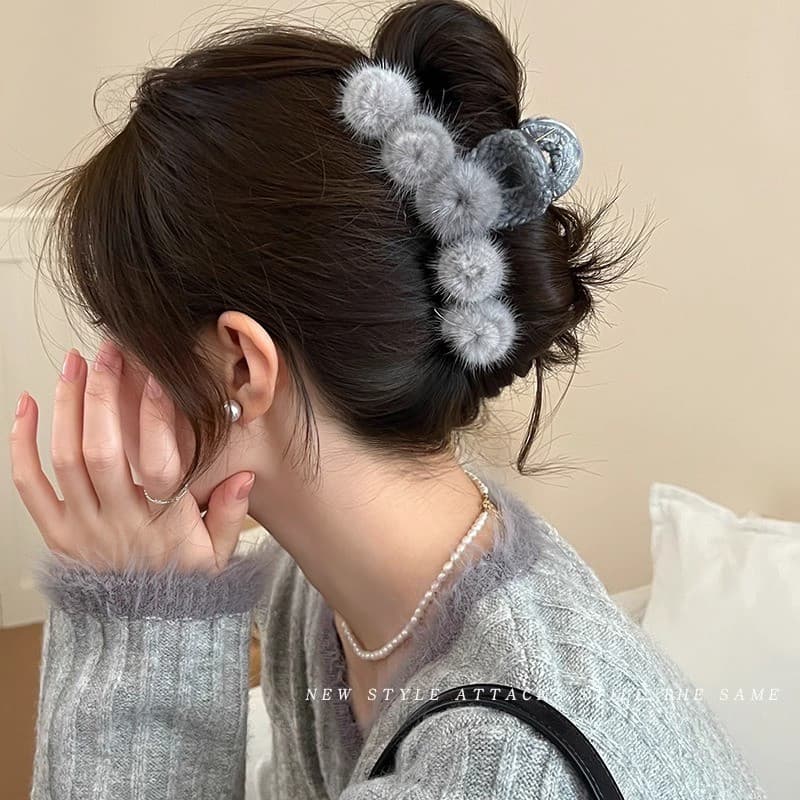 Outono inverno cinza bola de cabelo Grab clip grande Volume de cabelo grande pelúcia grampo de cabelo feminino cabeça tr