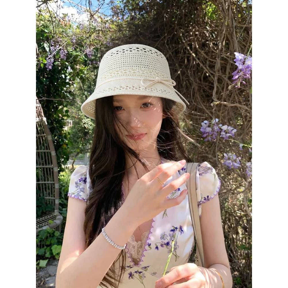 2026 novo estilo Casual oco tecido balde chapéu feminino verão aba larga protetor solar chapéu de sol pequeno rosto féri