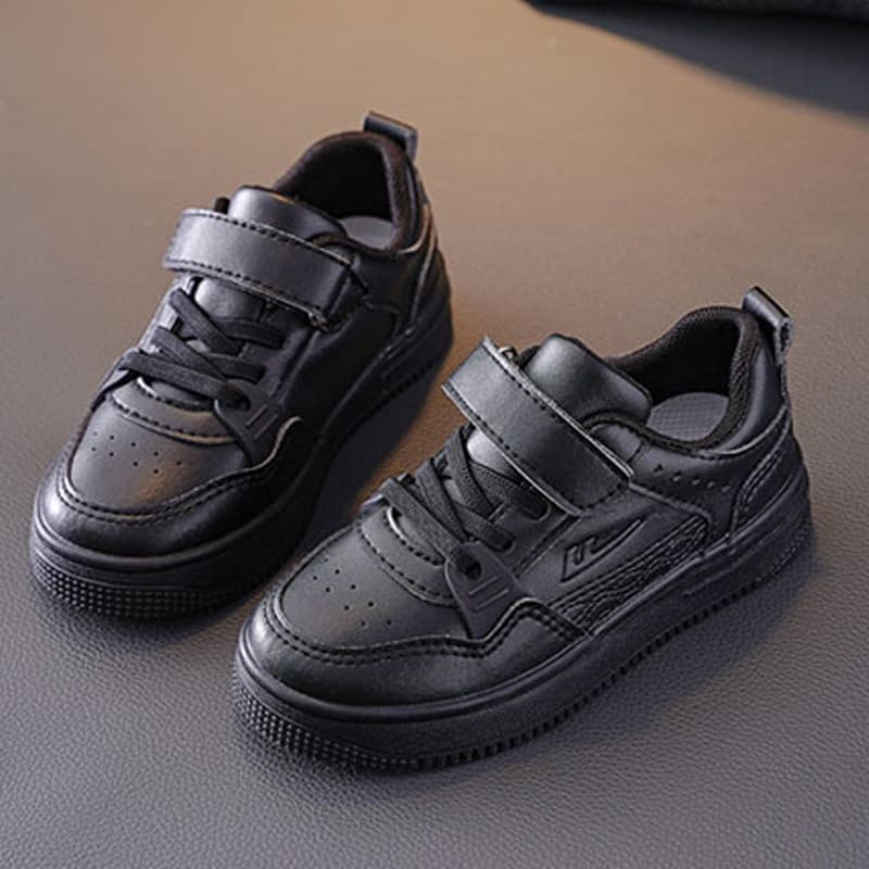 Puxar para trás sapatos infantis pequenos sapatos pretos 2025 primavera outono novo estilo sapatos esportivos infantis m