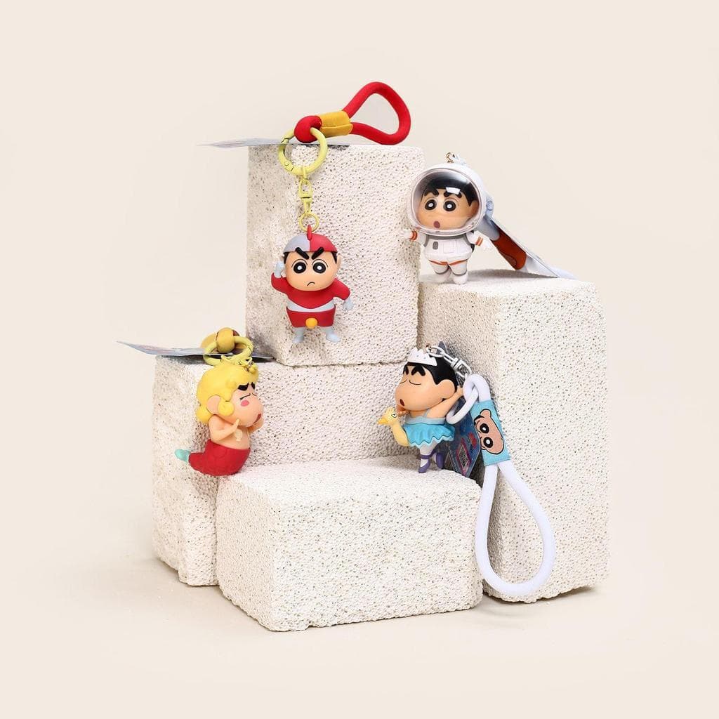 Crayon Shin-Chan Astronauta Boneca Chaveiro Desenho Animado Anime Shin-Chan Bonito Mochila Bolsa Pingente