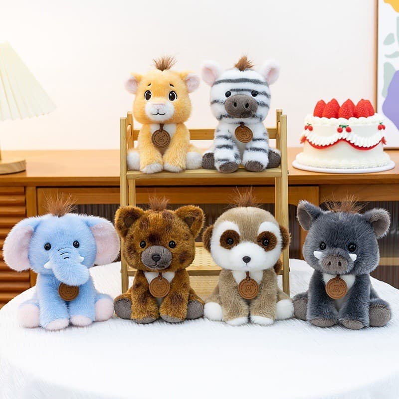 Kawaii Selva Animal Brinquedos De Pelúcia Bonito Sentado Pose Preguiça Leão Elefante Javali Caça Cão Boneca Engraçado Es