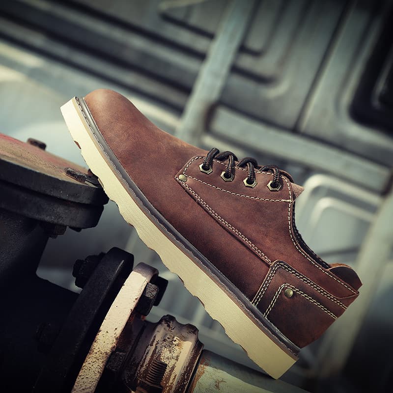 Sapatos masculinos de couro de cano baixo, sapatos Martin à prova d'água de couro genuíno, tênis de dedo redondo, sapato