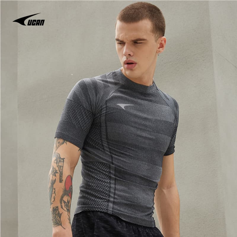 Ucan ucan esportes em torno do pescoço camiseta masculina verão listrado estiramento moldar correndo diário Casual fino