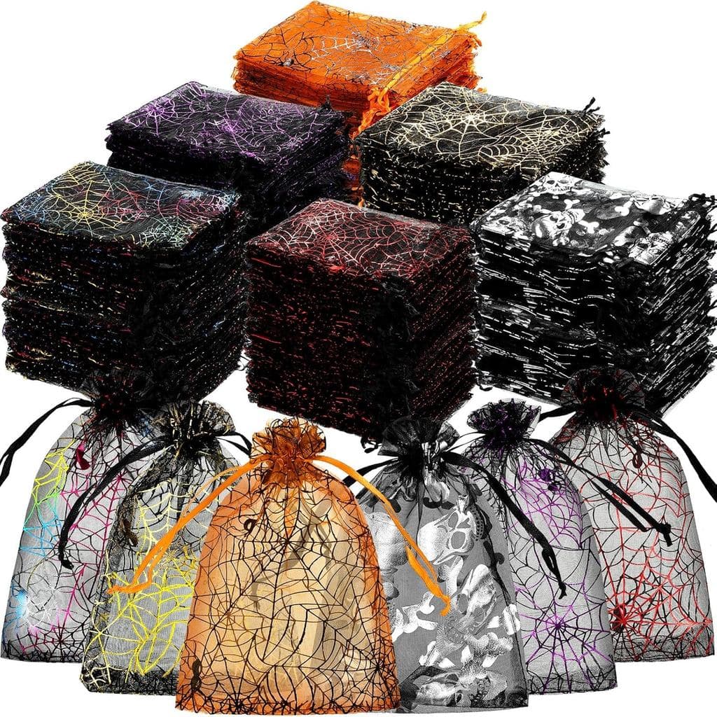 Chumia 270 Peças Sacos de Organza para Halloween com Estampa de Teia de Aranha e Caveira, Sacos Transparentes com Cordão