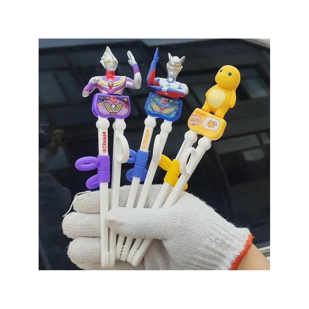 Ultraman 3D utensílios de mesa para crianças aprendizagem pauzinhos treinamento pauzinhos 2 anos de idade Kuromi leite d