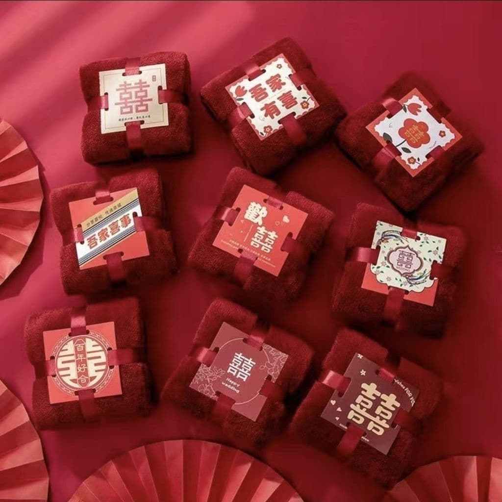 T TQ ~ toalha de lembrança de casamento vermelha, absorção macia de água, casamento, presente de retorno de casamento do