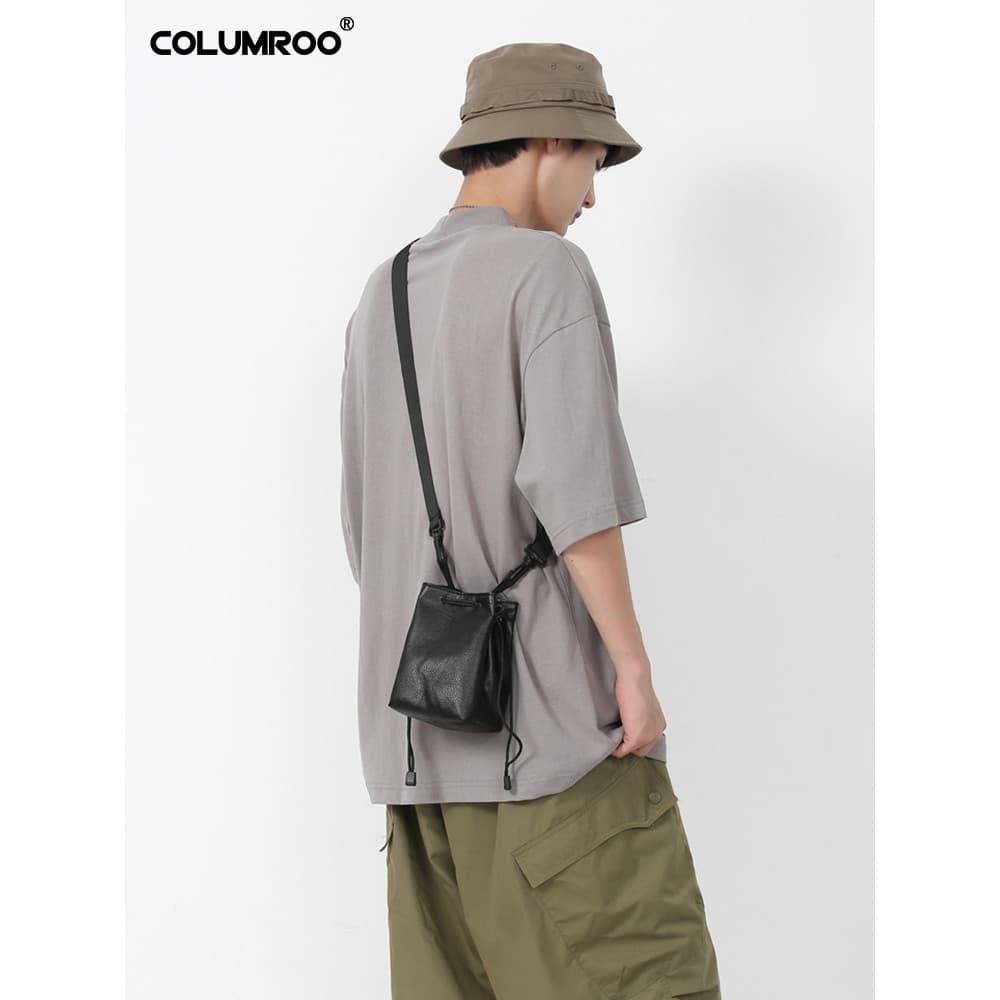 Homens pequena bolsa de ombro nicho Design Retro Cross-body portátil saco do telefone móvel Mini saco Casual All-match r
