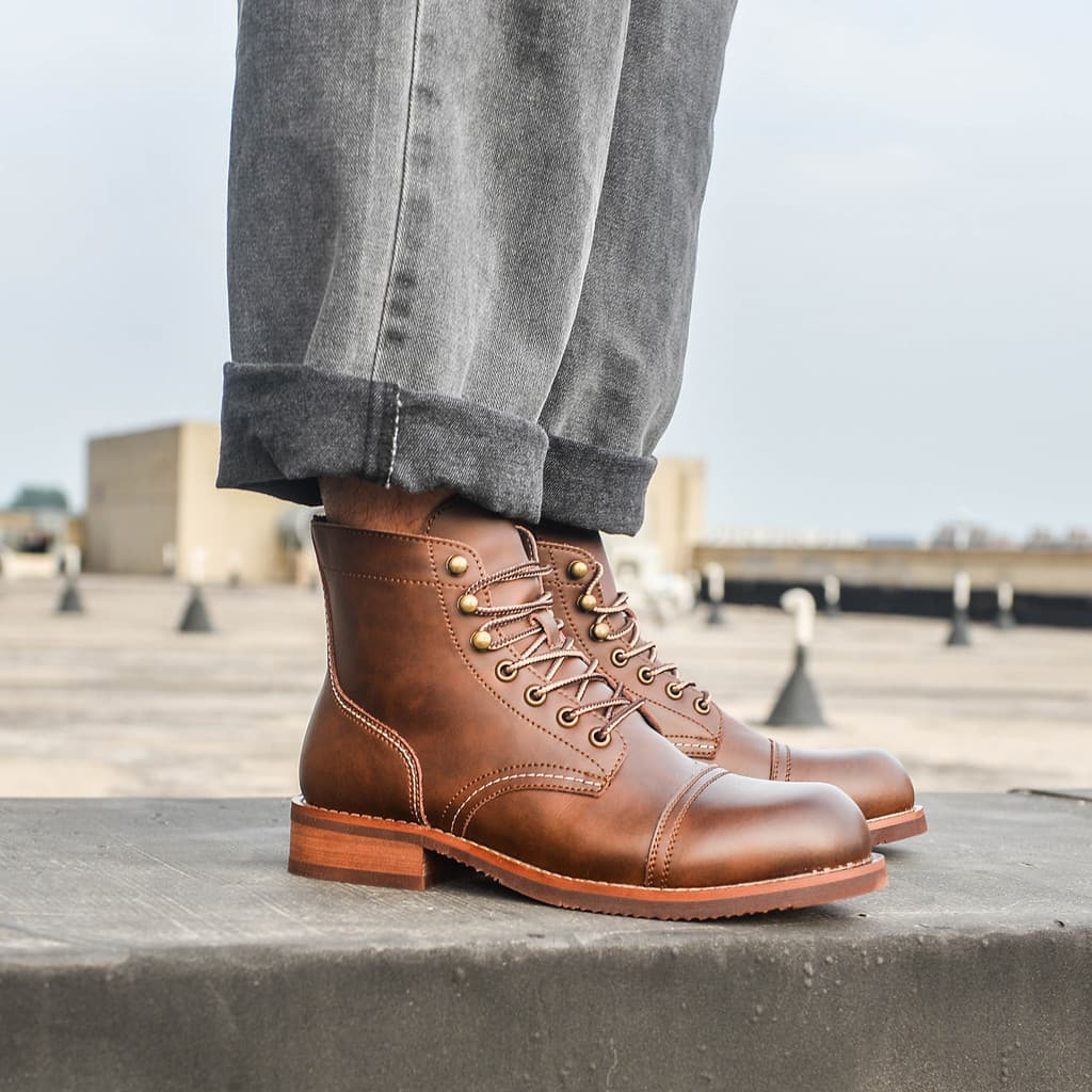 Ami cáqui americano Retro couro genuíno 8111 botas gerais masculinas casuais Mid-Top Plus Size Martin botas curtas botas