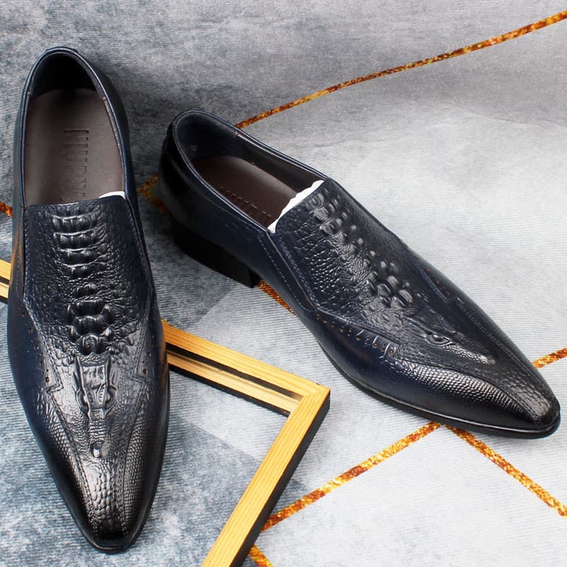 Dragão Toe crocodilo padrão sapatos masculinos de couro mocassins negócios apontou sapatos de couro masculino bonito mod