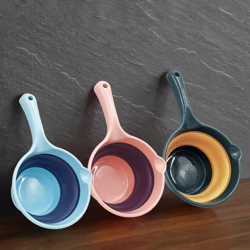 Casa alça longa dobrável concha de água cozinha concha de água colher de água de plástico crianças banho Shampoo copo re