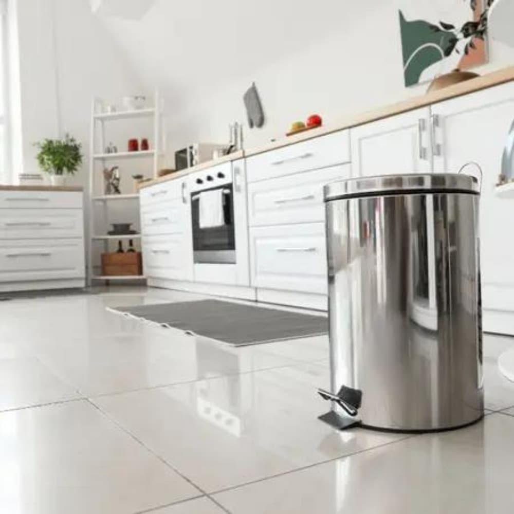 Lixeira Inox C/ Pedal 5L Cesto De Lixo Banheiro Cozinha Escritório Lavabo Consultório