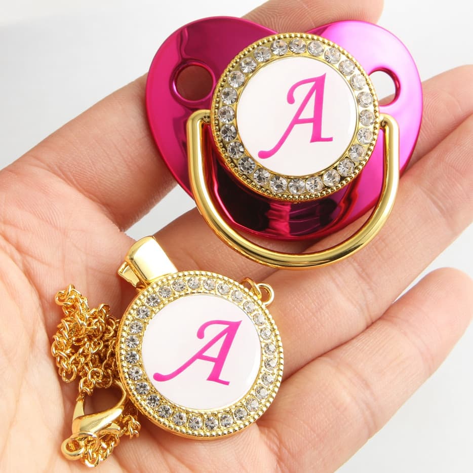 Chupeta para Bebê Rosa Vermelha com 26 Letras, Brinquedo Mordedor GSES