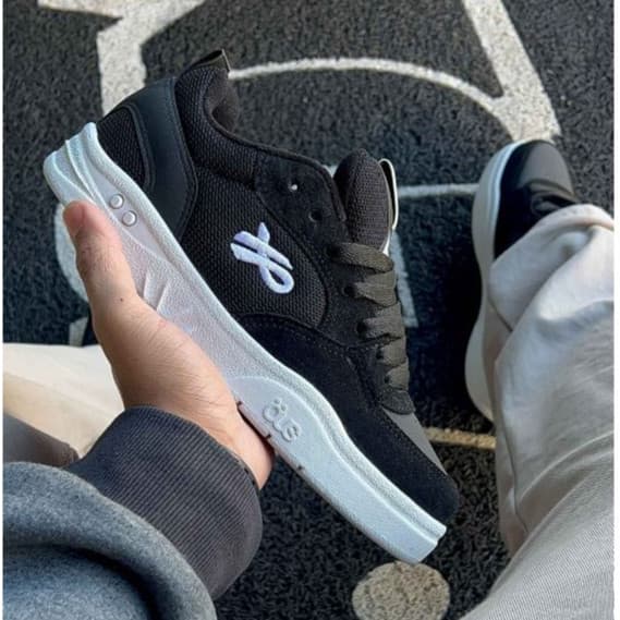 Tênis Skate OUs Unissex Confortável White & Black 34 ao 43 Não Perca! OUTLETPOWER
