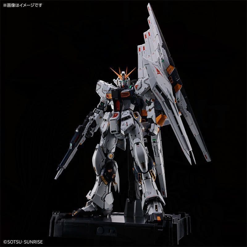 Qionghai City Shujie Pinchao Co., Ltd. Estoque pronto Bandai PGU Niu Gundam RX-93 ν Gundam PG1/60 Modelo de montagem do