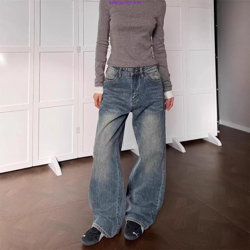Calças jeans americanas de estilo cleanfit com acabamento desgastado, em malha de bambu, com bainha curvada, corte reto,