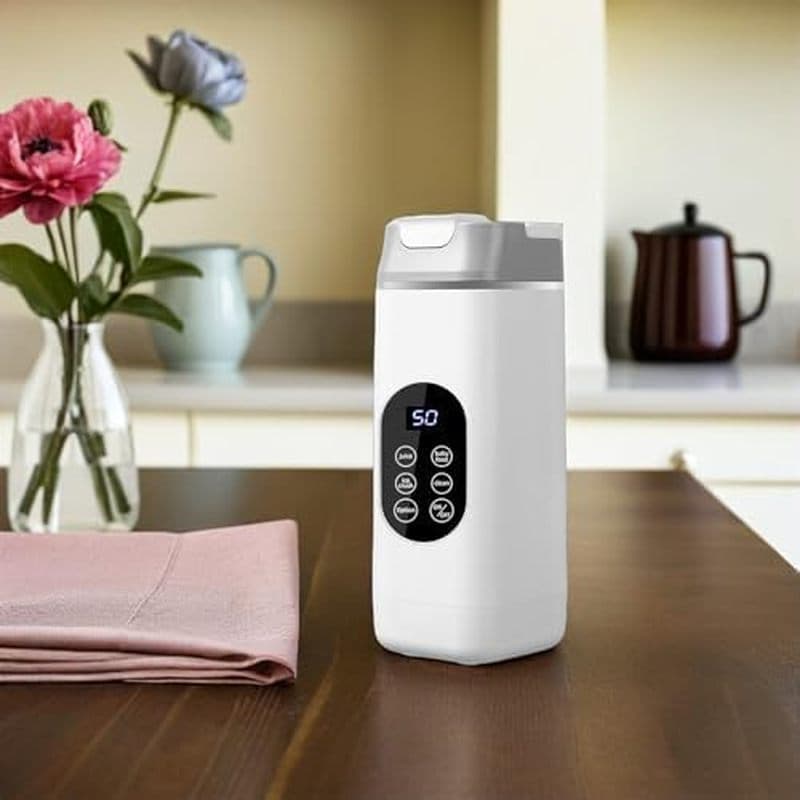 Mini Liquidificador Espremedor Portátil Com 12 Lâminas Copo De Suco Pessoal De Plástico Leve Recarregável USB Para Shake
