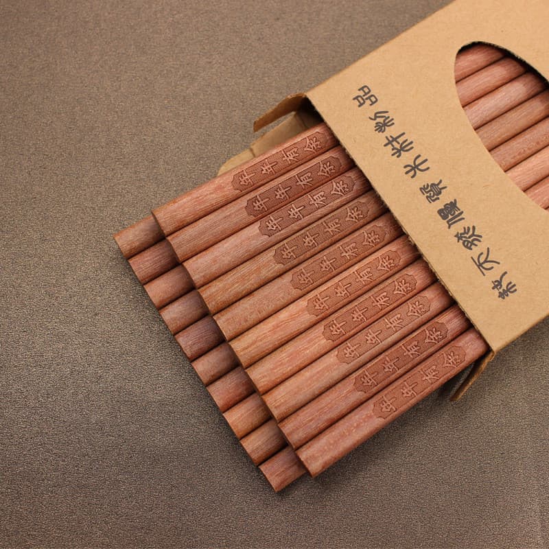 Pauzinhos de Madeira de Asa de Frango para Uso Doméstico, Sem Tinta ou Cera, Pauzinhos de Sândalo Vermelho, Conjunto de
