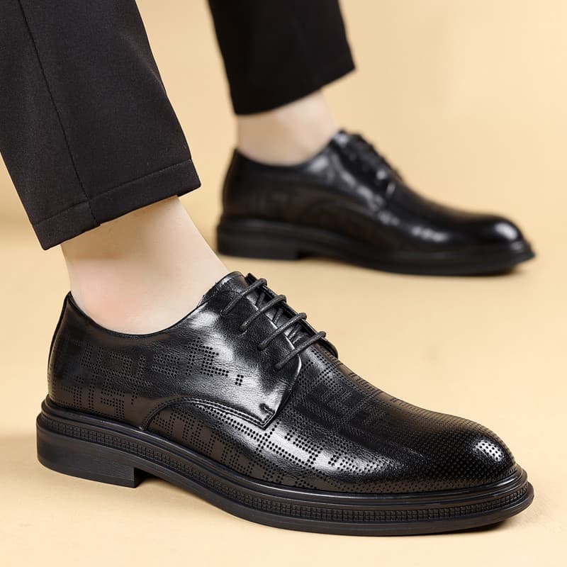 Sandálias de verão sapatos de couro masculino couro genuíno negócios Formal Wear apontou Toe sapatos de couro britânico